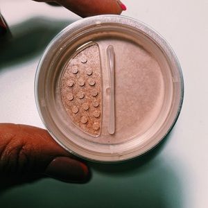 ARTIST COUTURE - DIAMOND GLOW POWDER - SUMMER HAZE